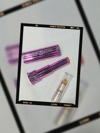 美佳娜 珠寶盒健康口紅 護唇膏 紅色3.4g 1入 (贈送攜帶型小 紅色/自然粉 1.2g 各1支)   (單件免運)  
